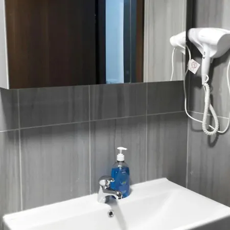 Kraljevi Cardaci Aartment 1027 Fuer 6 Personen Apartment *